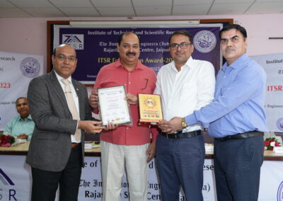 Dr. Yudhveer Singh <br>Best Researcher Award <br>Amity University Rajasthan