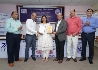 Dr. Richa Sharma <br>Best Researcher Award <br>JK Lakshmipat Unniversity, Jaipur