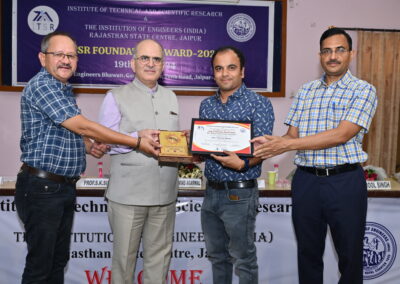 Mr. Bhanu Bhushan Parashar <br>Government Senior Secodary School, Manpur