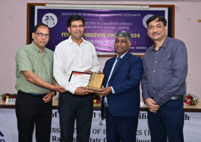 Dr. Mahendra Singh <br> ICFAI University, Jaipur